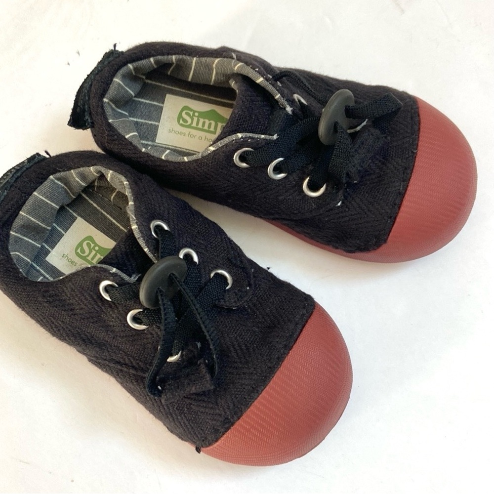 Simple Shoes Slip On Sneakers